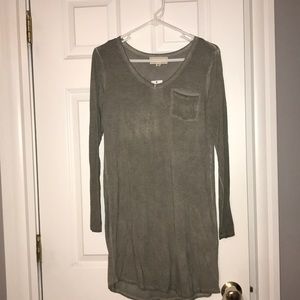 Army green long sleeve dress